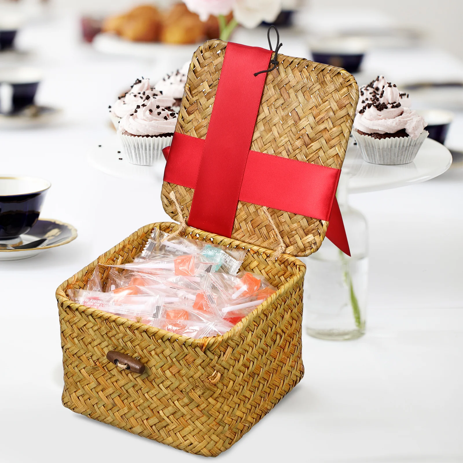 

Woven Storage Basket with Lid Handwoven Geometric Rattan Basket for Towels Blankets Snacks Vintage Ribbon Decor Laundry