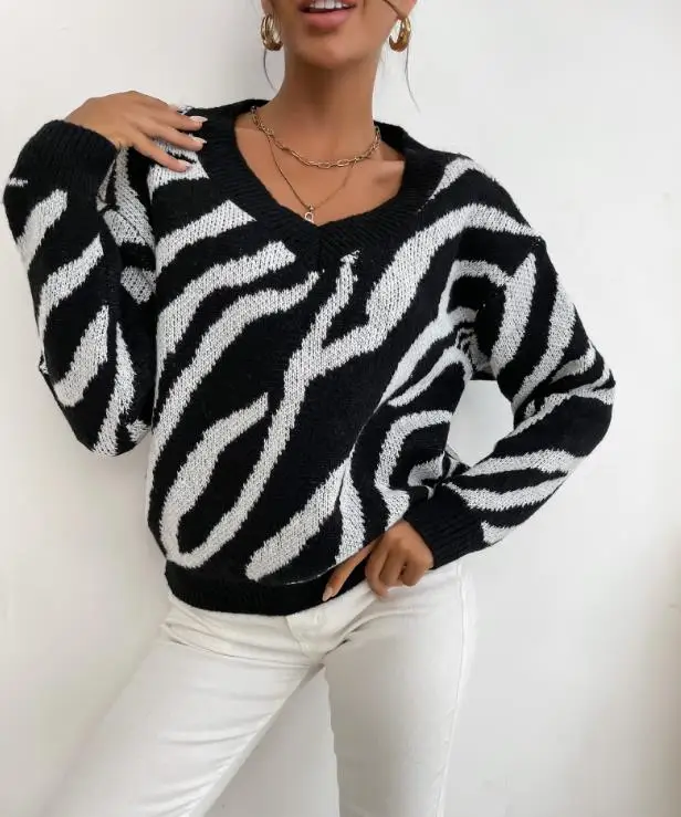 เสื้อสเวตเตอร์ไหมพรมถักลายม้าลายแฟชั่นใหม่สำหรับผู้หญิง ฤดูใบไม้ร่วงและฤดูหนาว ปี 2025 แบบหลวม สวมใส่สบาย อุ่นหนา