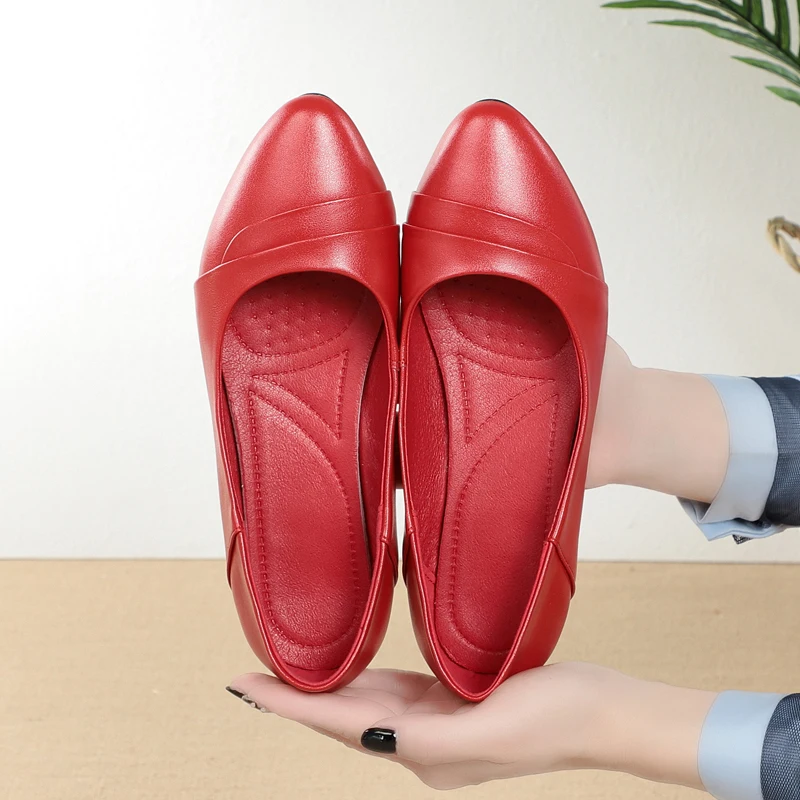 AIYUQI Spring Shoes Women 2024 New Casual Red Mom Shoes Genuine Leather Non-slip Large Size 41 42 43 Women\'s Shoes