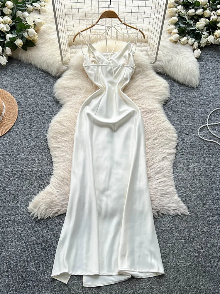 فستان نسائي فاخر من الساتان بتصميم صيفي أنيق مع شق عند الخصر ورباطات بدون أكتاف، تنورة طويلة على الطراز الكوري، مثالي للتنقل ...