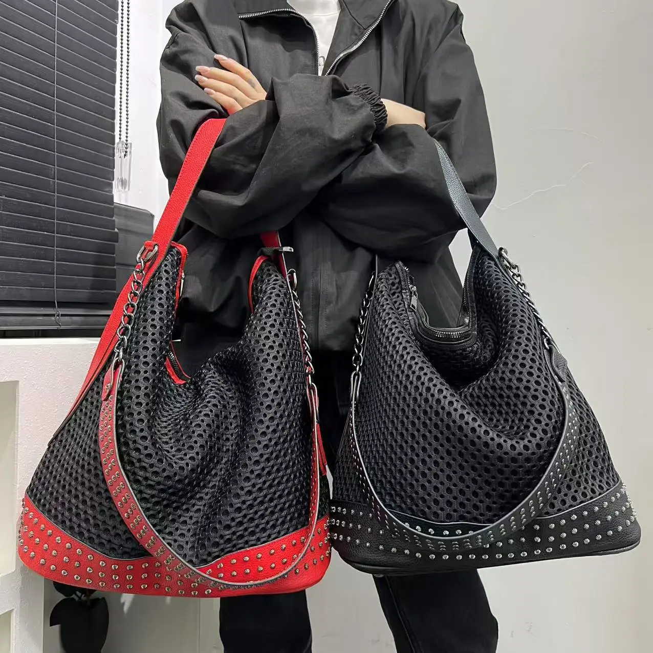 

Ladies' Fashion Y2K Spicy Girl Crossbody Shoulder Bag Large Capacity Retro Rivet Mesh Handbags Splicing Diagonal Messenger Bag