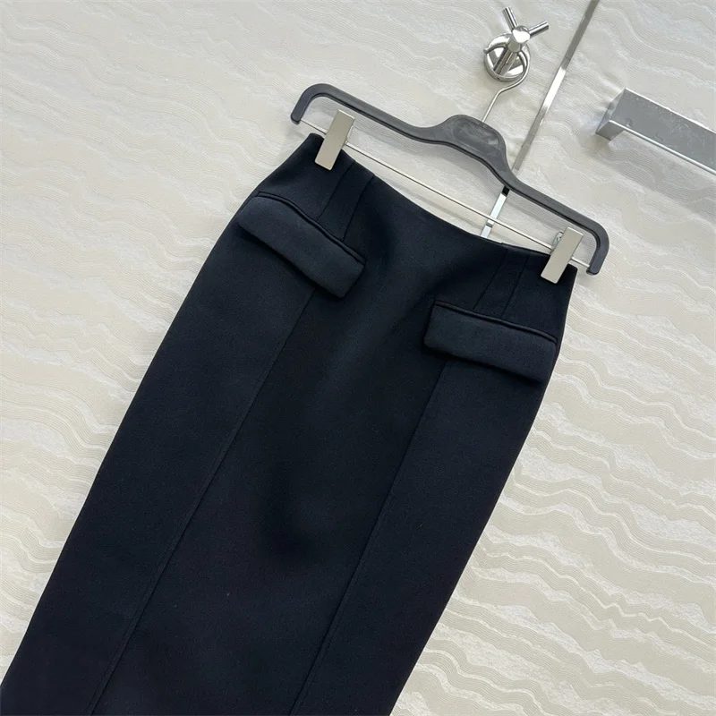 Women's skirt New high waisted slim pencil skirt for autumn 2025 Multi pocket decorative women's half skirt Casual long skirt