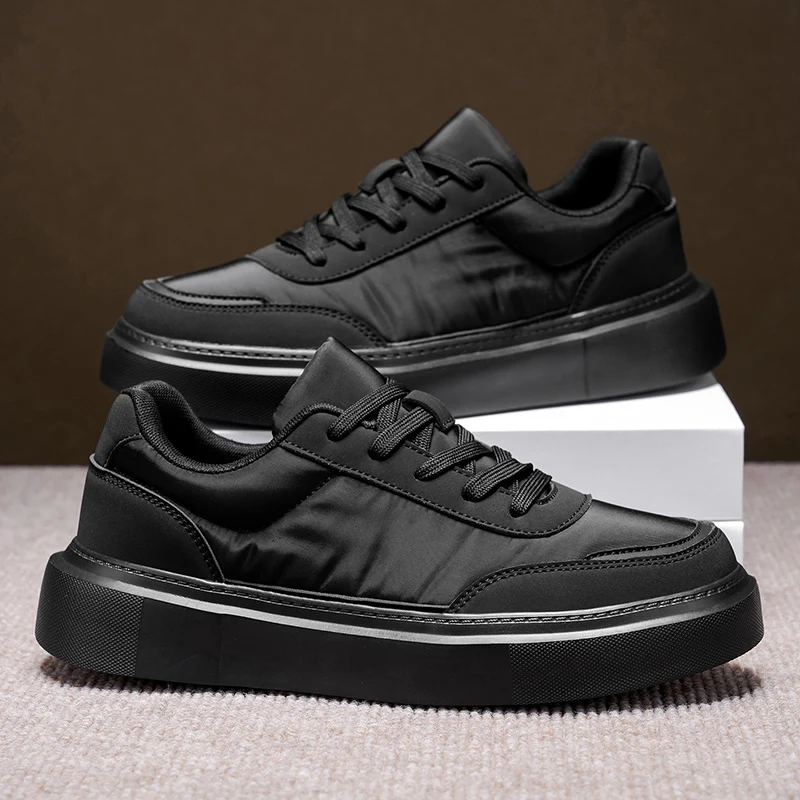 

Genuine Leather Men's Sneakers Lightweight Sports Tenis Masculino All-match Travel Male Skateboard Footwear Simple Casual Shoes