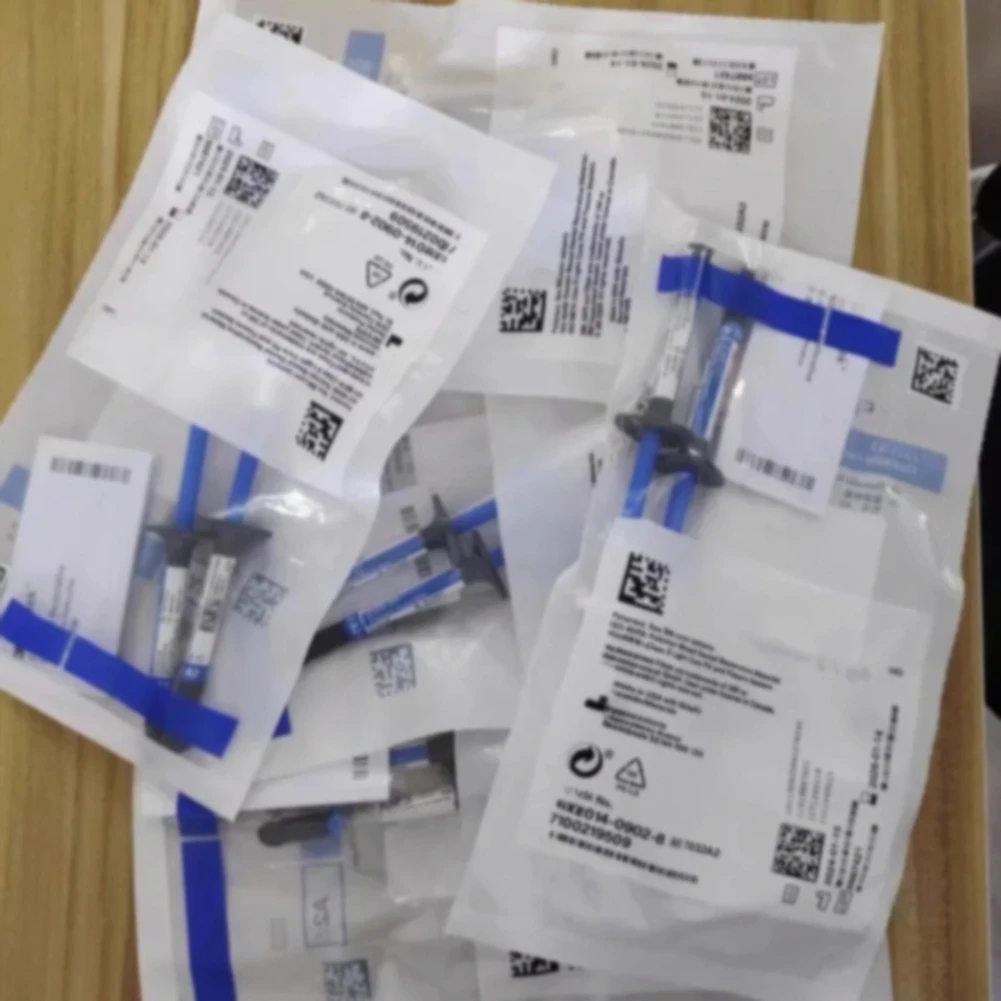 

Стоматологический композитный материал Z350XT, светоотверждаемый, 2 шт./упак., для реставрации полости рта, бондинг, лабораторные инструменты