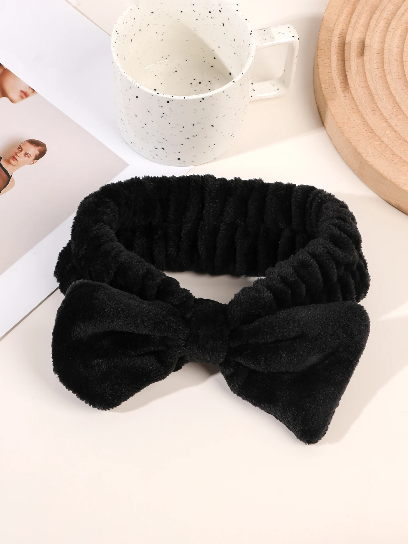 Spa Headband for Washing Face, Girls Makeup Headband Bow Tie Hair Band, Microfiber Women Skincare Headbands to Facial Clean