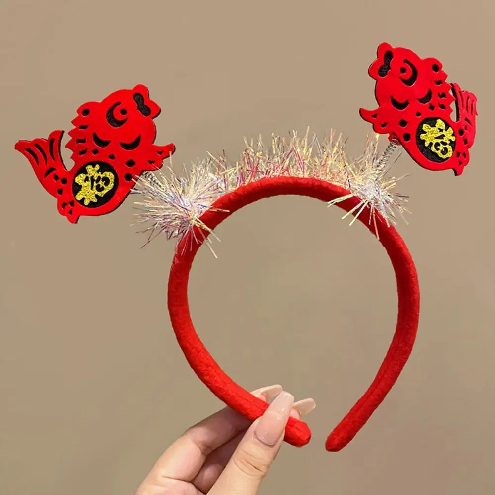 

Красная повязка на голову 2024: Новогодняя повязка-талисман в виде дракона, китайский стиль, мультяшный новогодний головной убор-талисман