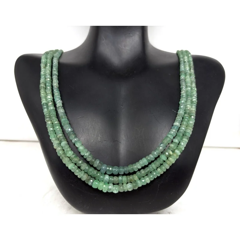 

Ожерелье с изумрудами в три ряды, 20 дюймов, круглые граненые бусины, застежка из стерлингового серебра