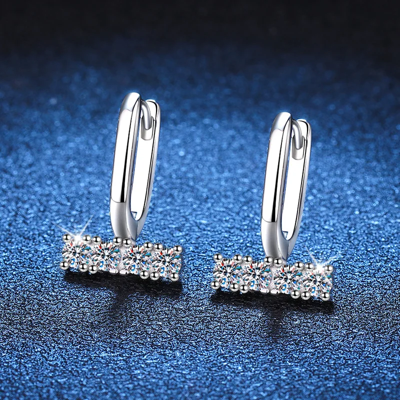 LioraGem Moissanite U-shaped Star Luxury Earrings, Moissanite T-shaped Studs Platinum PT950 Stamp Timeless Jewelry for Her