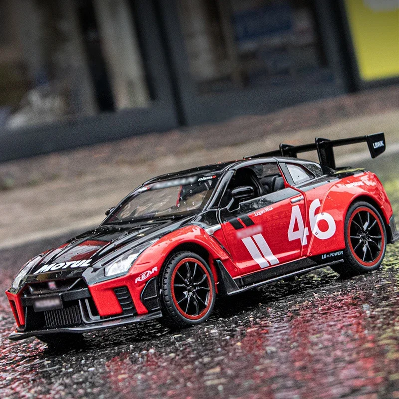 

1:24 Nissan Skyline Ares GTR R35, гоночные Литые и игрушечные автомобили, Игрушечная модель автомобиля из сплава, коллекционные игрушки со звуком и фотомагнитами