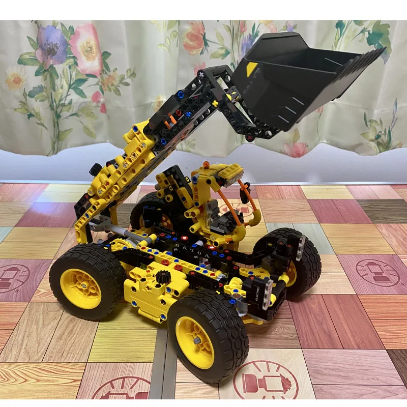 

MOC-227397 Новая классическая модель строительного блока бульдозера, 685 деталей, игрушечный подарок для мальчиков, детский день рождения и Рождество