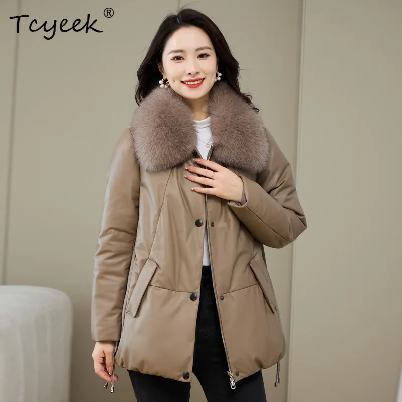 سترة من الجلد الطبيعي من جلد الغنم من Tcyeek ملابس شتوية دافئة للنساء معطف متوسط الطول من ريش البط الأبيض معاطف نسائية Jaqueta De Couro