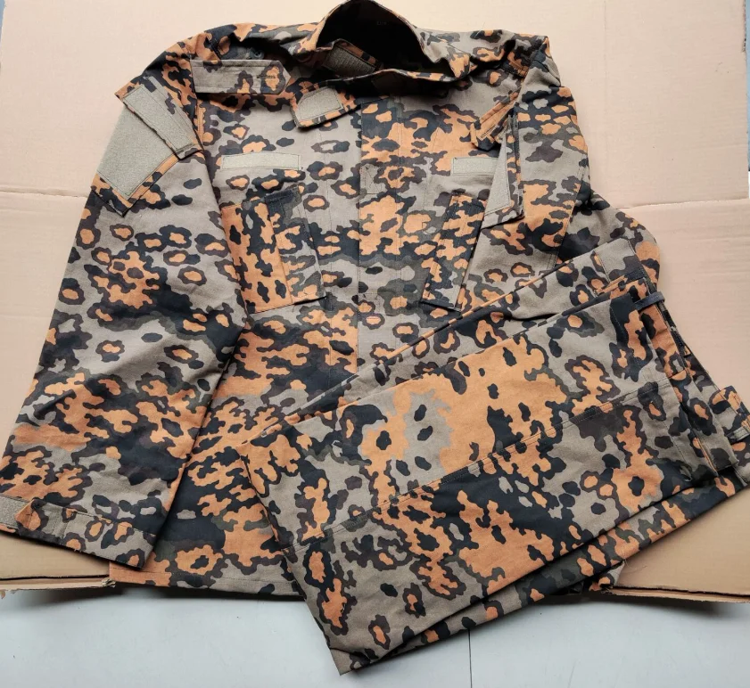 

German Autuman Oak Camouflage Brown Man Include Jacket Pants ACU Cut Spring Green