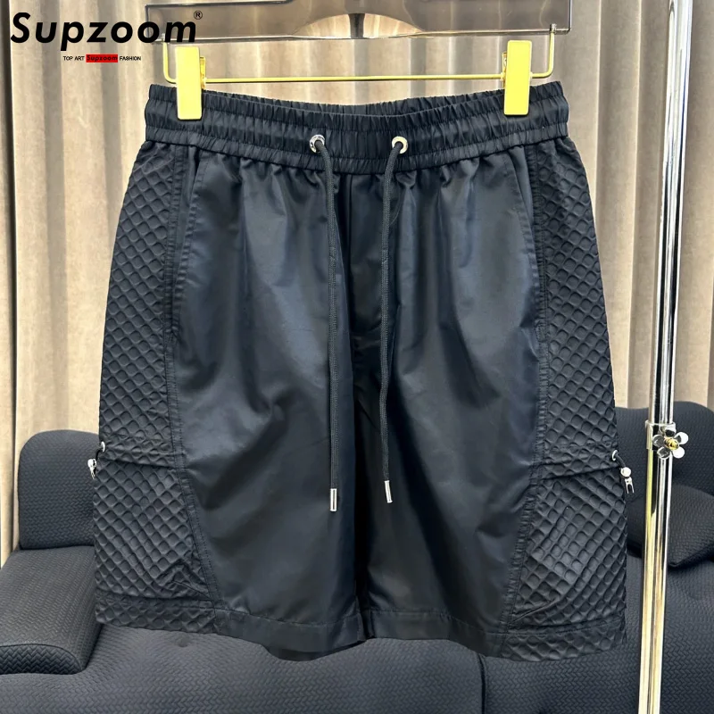 Supzoom New Arrival Top Fashion Summer Loose Casual Belt Design High Street Trendy grid Stitching Pocket Personalized Shorts Men