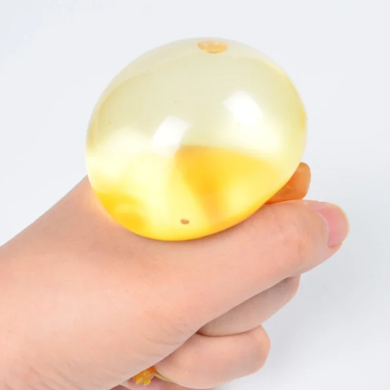 1 pçs dourado simulado ovo bola de água brinquedo ovos em forma de squeeze brinquedos crianças adulto alívio do estresse brinquedo