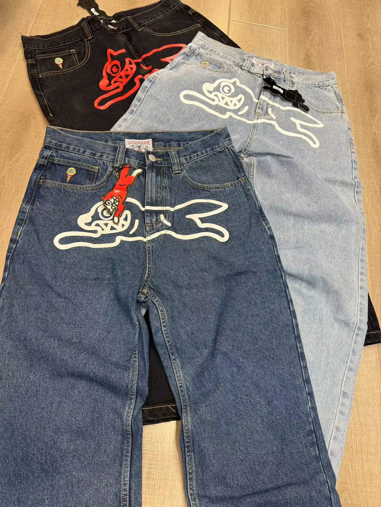 

Джинсы BBC Ice Cream с низкой посадкой, прямые, с принтом, выцветшие, свободного кроя, молодежные, в стиле стритвир, американский хип-хоп, с принтом собаки