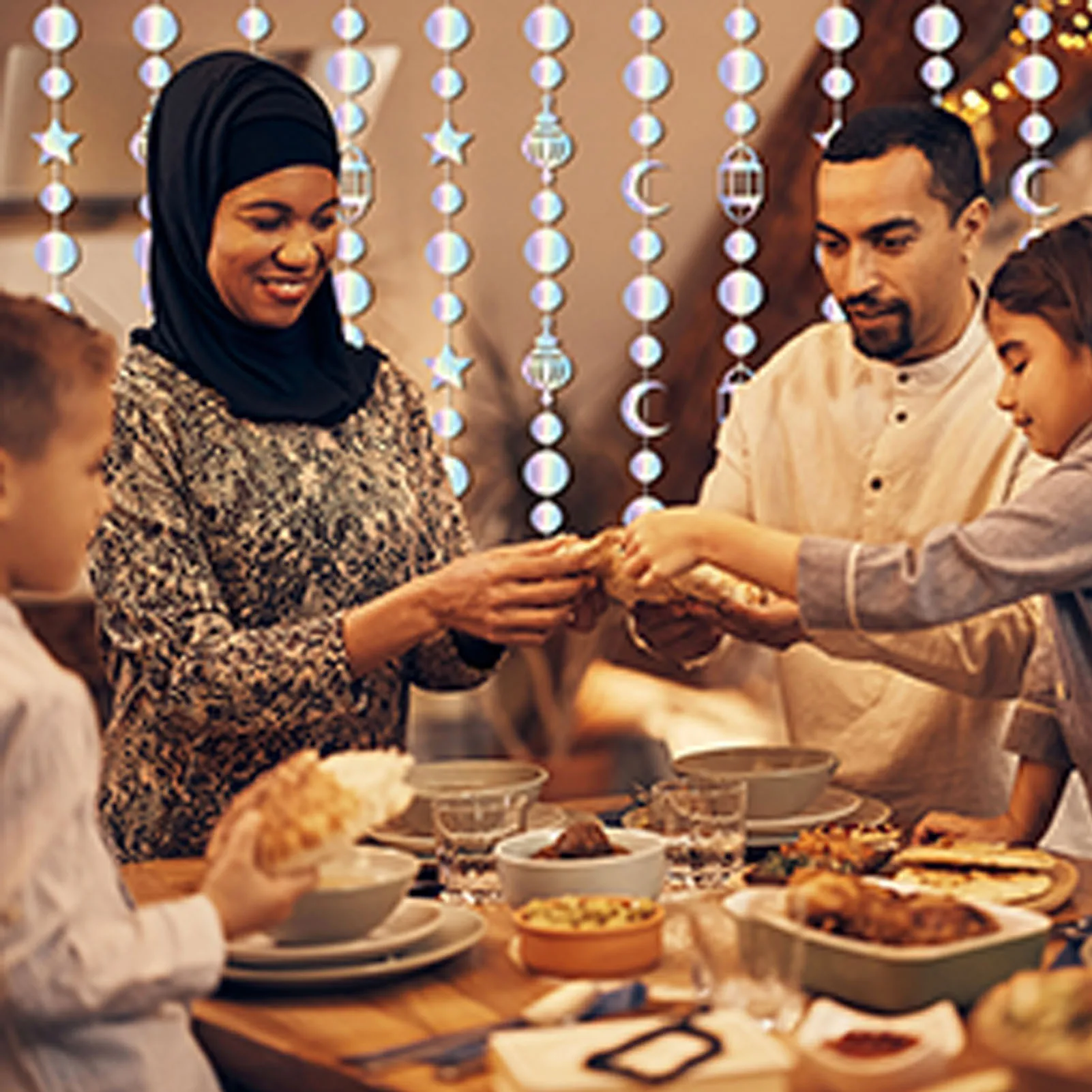 

24pcs Ramadan Decor Pendant Star Moon Shaped Laser Hanging For Wall Window Door 2026 Muslim Mubarak Festival Party Decoration