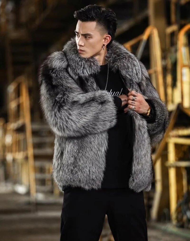 เสื้อโค้ทผู้ชายขนสัตว์เทียมลายขนสุนัขจิ้งจอกแบบสั้น สไตล์ฤดูใบไม้ร่วงและฤดูหนาว ให้ความอบอุ่น เสื้อโค้ทขนสุนัขจิ้งจอกสีเงิน เสื้อแจ็คเก็ตหนังผู้ชาย