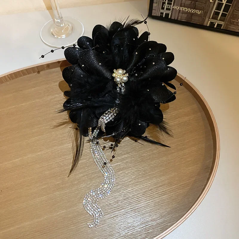 Black Flower Hair Claws for Women 2024 New in Commute Diamond Pearl Hair Clip Creative Fashion Female Hair Accessories Gifts