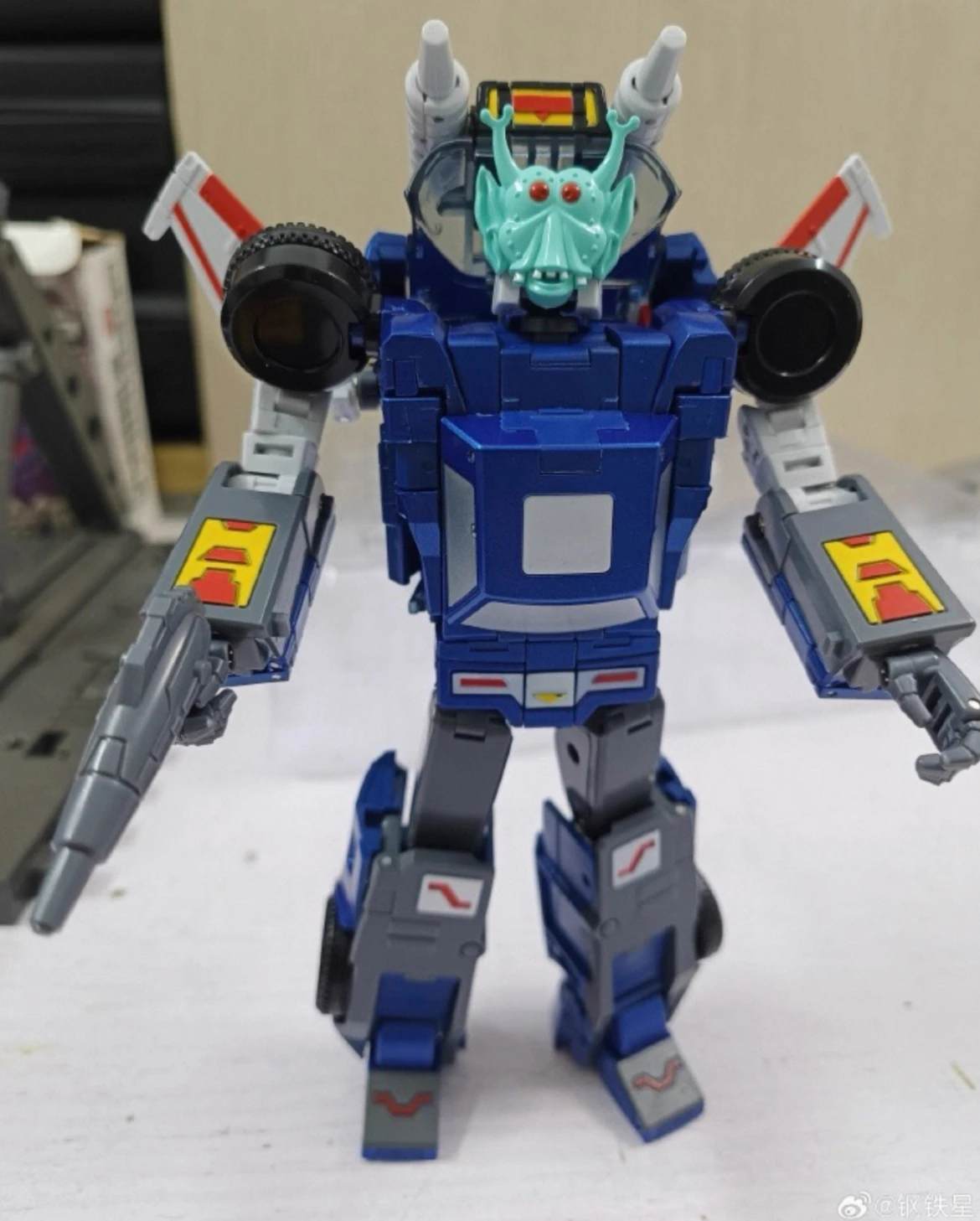 Transformatie Speelgoed StarToy ST-02 ST02 Tracker Actie Karakter Model Originele Doos Speelgoedjongen Cadeau Collectie Geschenken