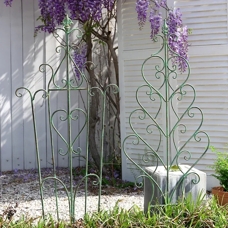 

Iron Flower Climbing Frame Vintage Metal Decorative Rack Courtyard Gardening Vine Bracket for Rose Clematis Flower Pot Holder