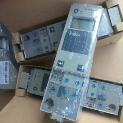 

Совершенно новый оригинальный блок управления рамой Sch-nei-der MT MICROLOGIC 2.0A-7.0A/E/P MIC5.0H-7.0H