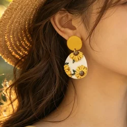 Sweet Cottagecore Sunflower Polymer Clay Earrings Romantic Summer Flower Teardrop Dangles Handcrafted Botanical Garden Style Jew