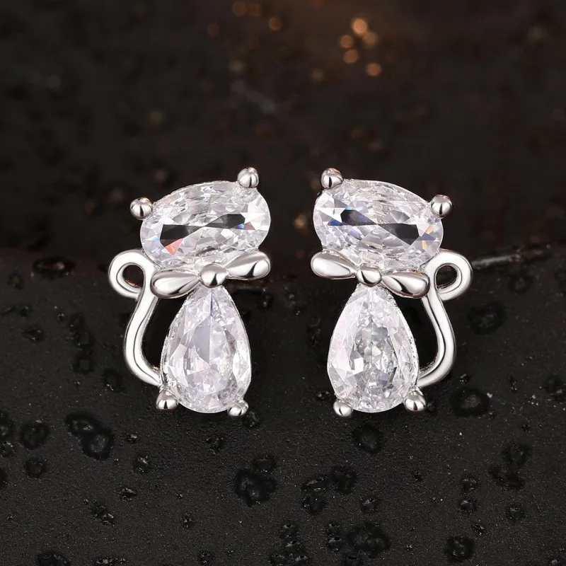 Huitan Cute Cat Animal Stud Earrings for Women Crystal CZ Exquisite Teens Ear Piercing Earrings Fancy Gift New Statement Jewelry