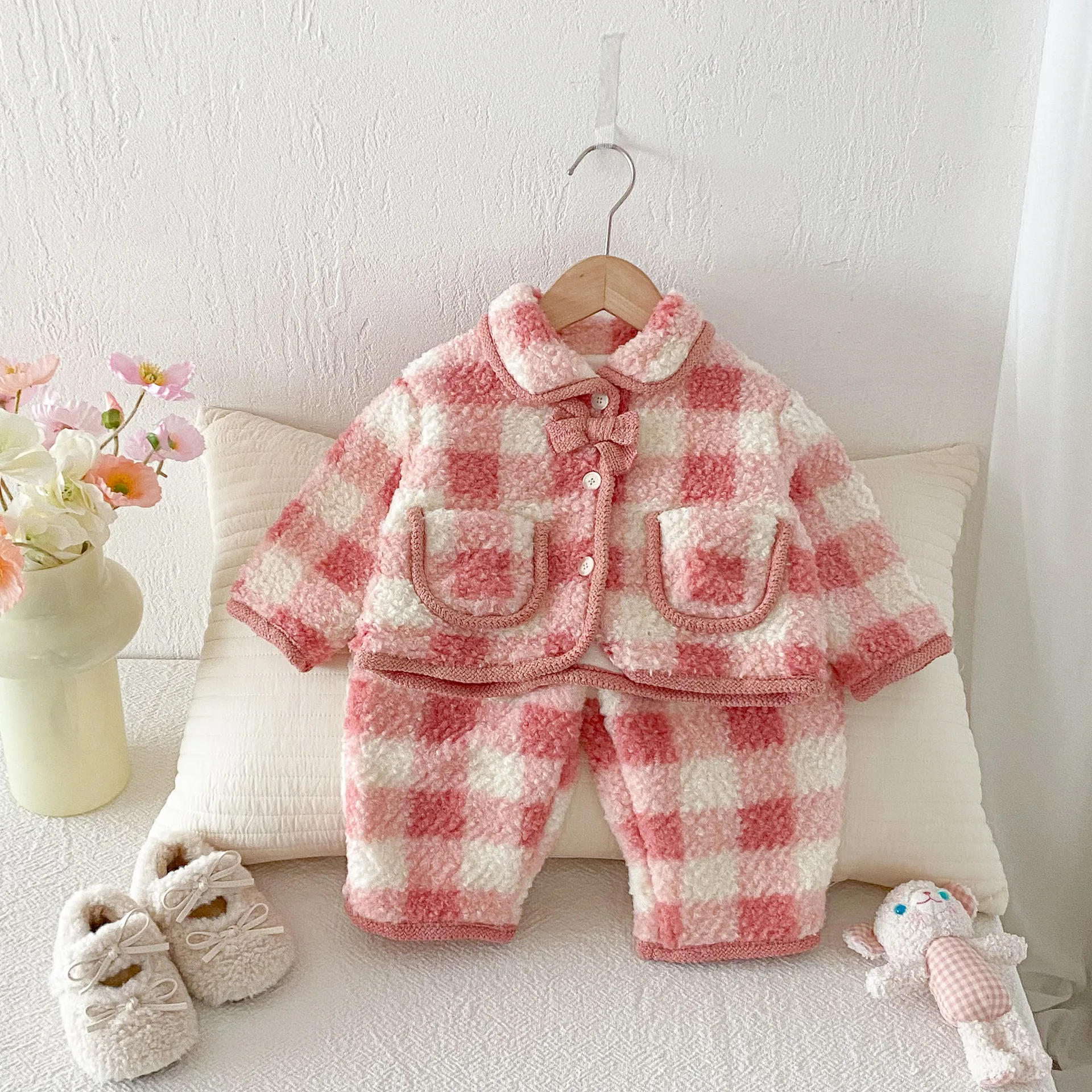 

Girls Cute Fleece Plaid Padded Jacket + Pants 2pcs Suit Toddler Plus Velvet Thick Outfits 2025 Winter New Baby Warm Clothes Set