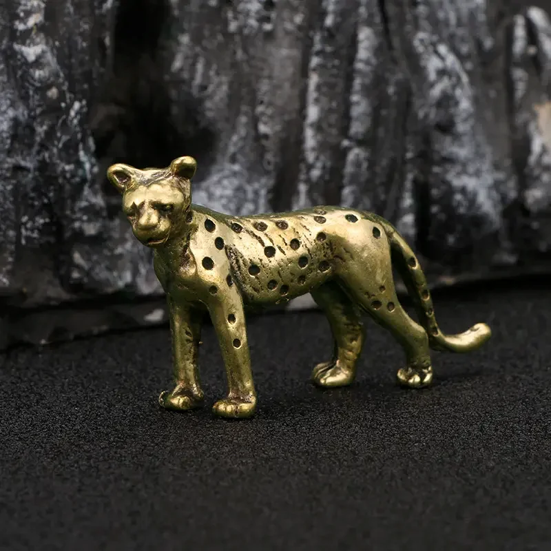 

Retro Brass Cartoon Cheetah Statue Desktop Ornament Metal Cute Small Animal Figurines Miniatures Home Decoration Accessories