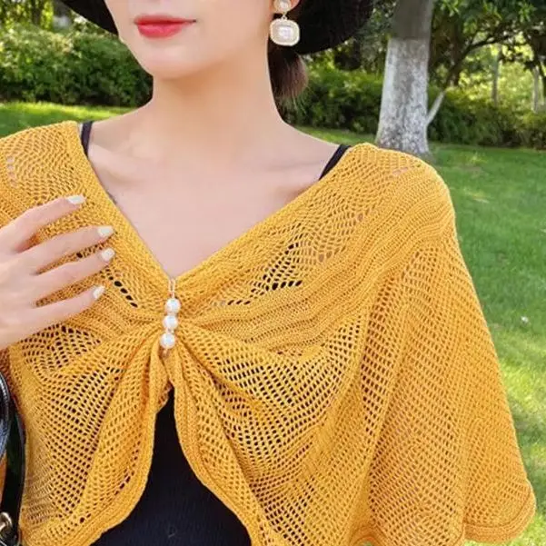Chal tejido de algodón de Color sólido para mujer, bufanda de protección solar de verano con Pin de perla, Poncho calado decorado