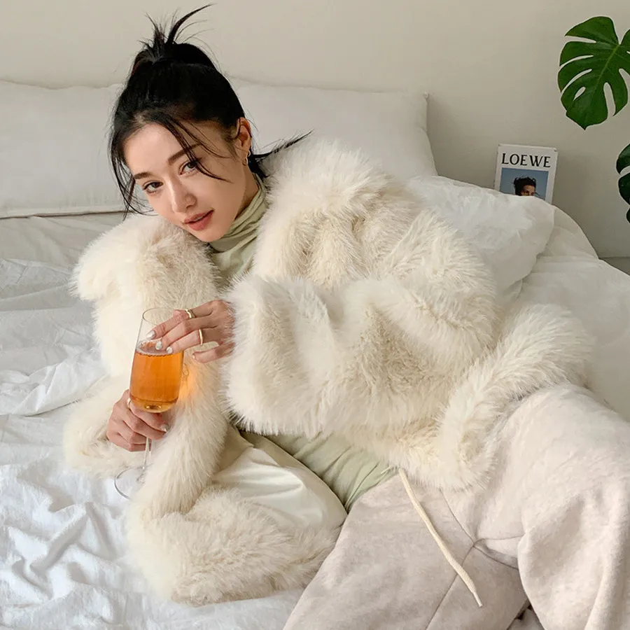 Faux Fur Coats Women Full Sleeve Turn Down Collar Short Coat Thick Warm Y2k Streetwear Elegant Jackets Y2k Work Autumn Winter