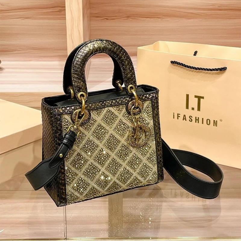 

Women's fashion handbag Crocodile leather bag Diamond embellished handbag Golden classic crossbody bag