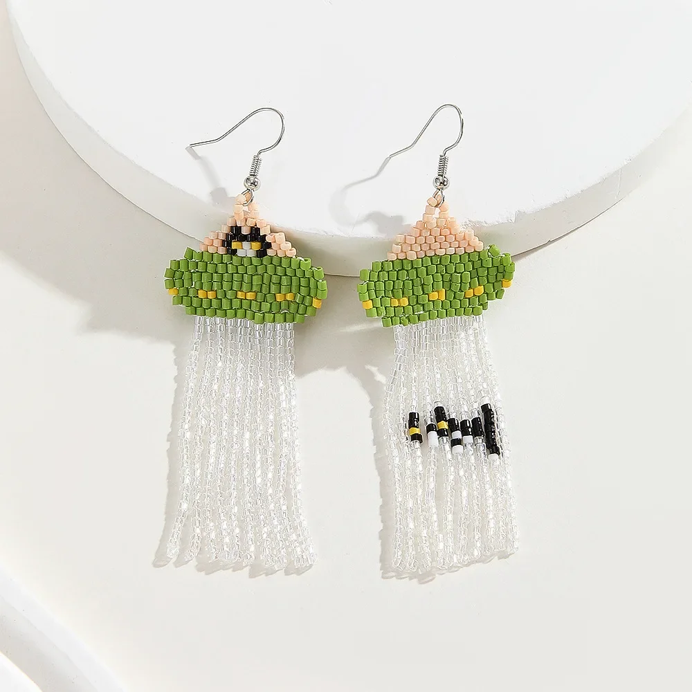 

Rice bead earrings Tassel Medusa Originality Bohemia Design Hand knitting Alloy Fashion Cat Female Simple Beaded earrings