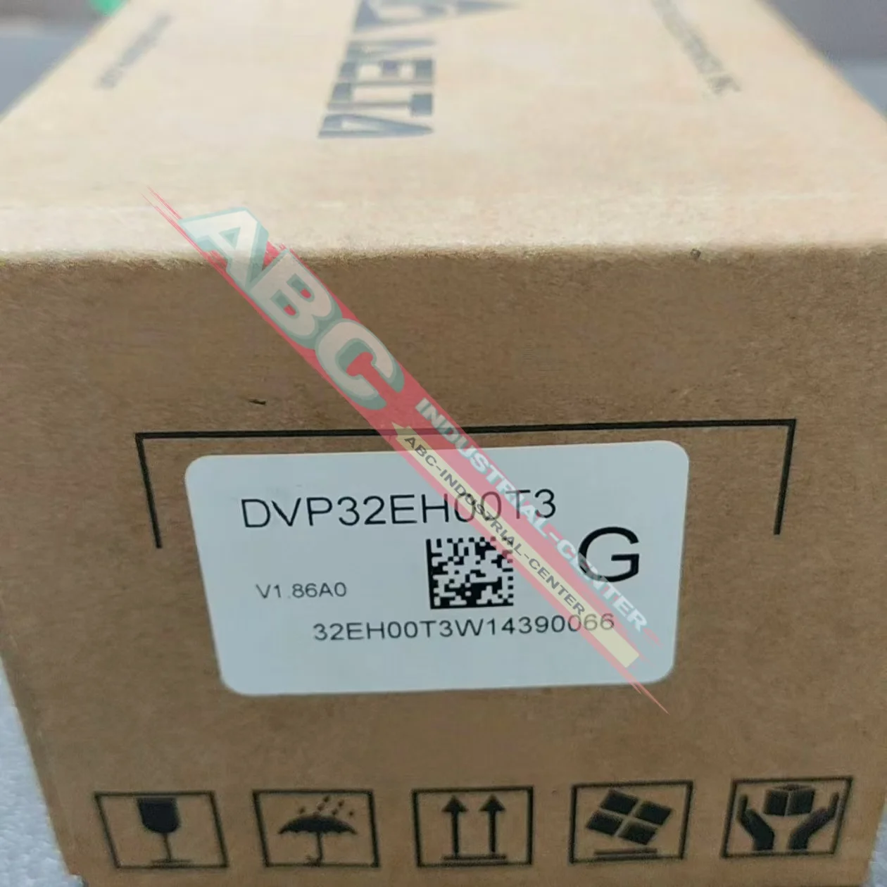 DVP32ES300T DVP32ES311T Модуль ПЛК 100% НОВЫЙ