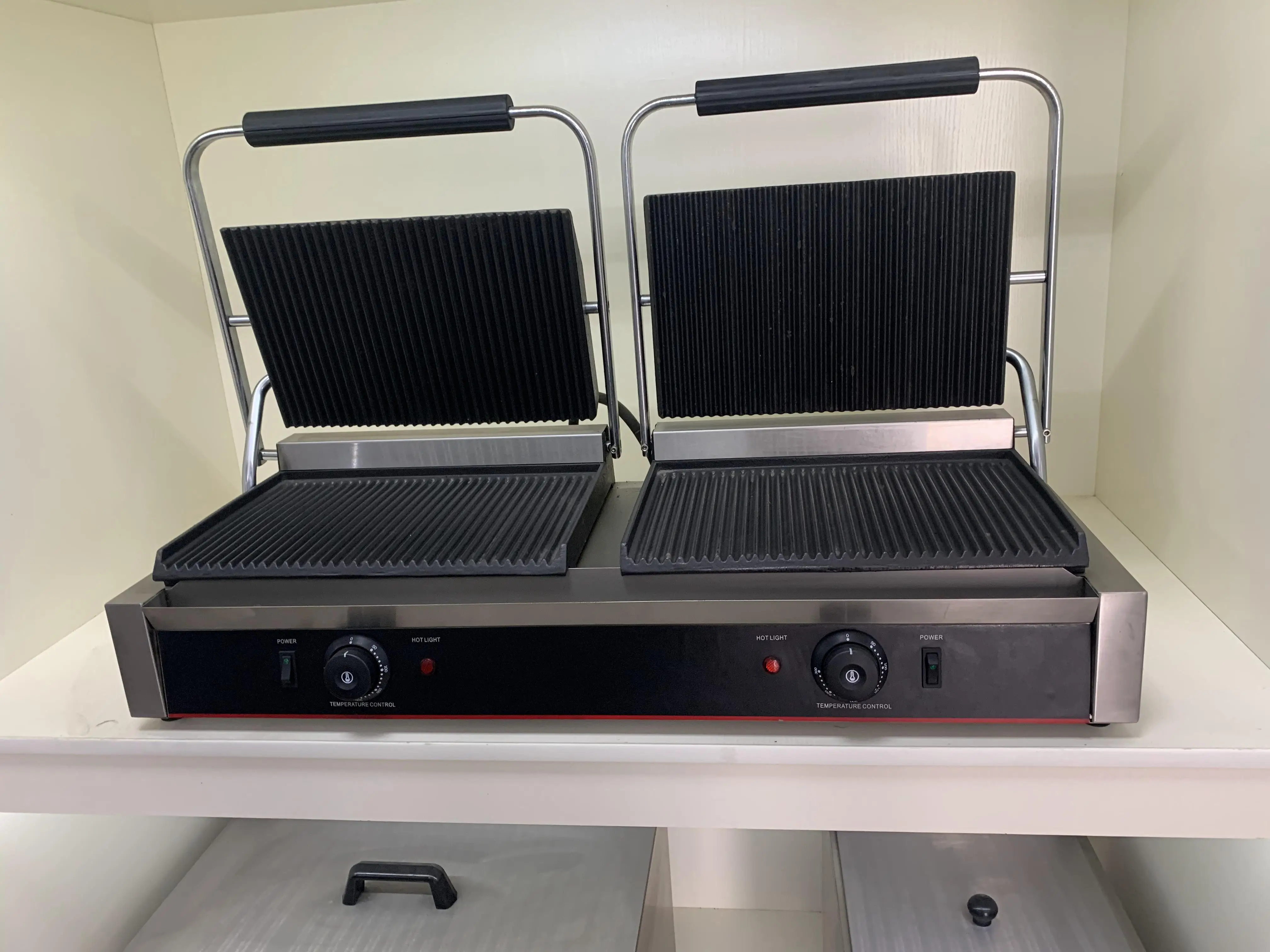 Non Stick Cooking Flat Plate Panini Grill Electric Commercial Panini Press Grill Sandwich Panini Grill