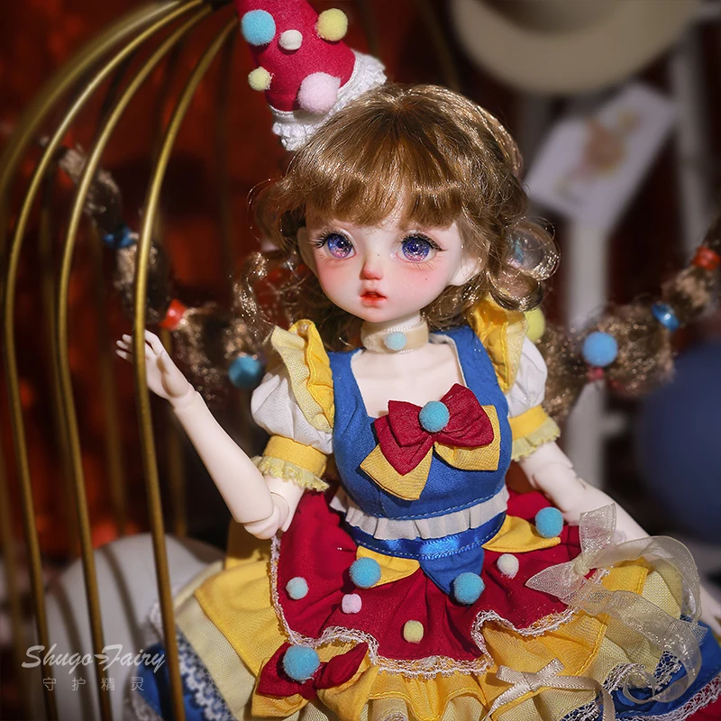 

Circe C Momoko C BJD Doll 1/6 Scale Antique Pajamas Lace Dress Resin Figure for Female Clown Acrobat Shugafairy Circus Princess