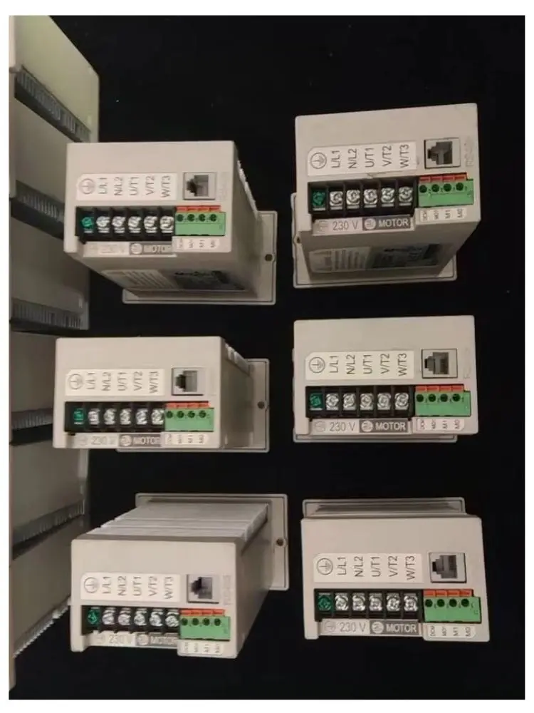 Inverter di seconda mano, funzione ben testato e spedito rapidamente