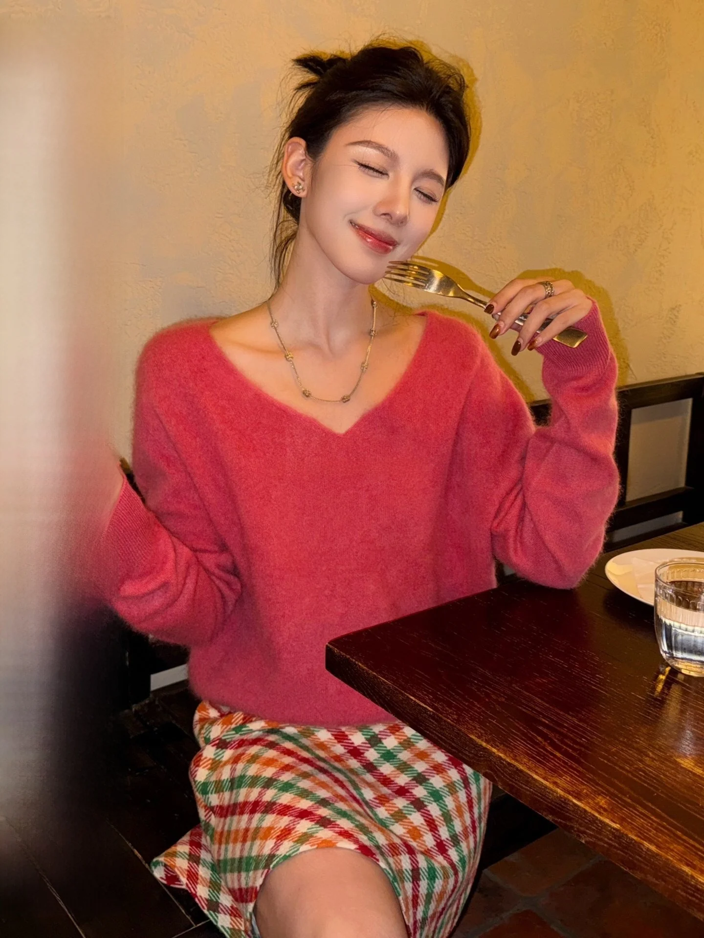 

Свободный шерстяной свитер с V-образным вырезом для женщин, осенне-зимний, вязаный, уютный, универсальный пуловер, теплый, с длинными рукавами