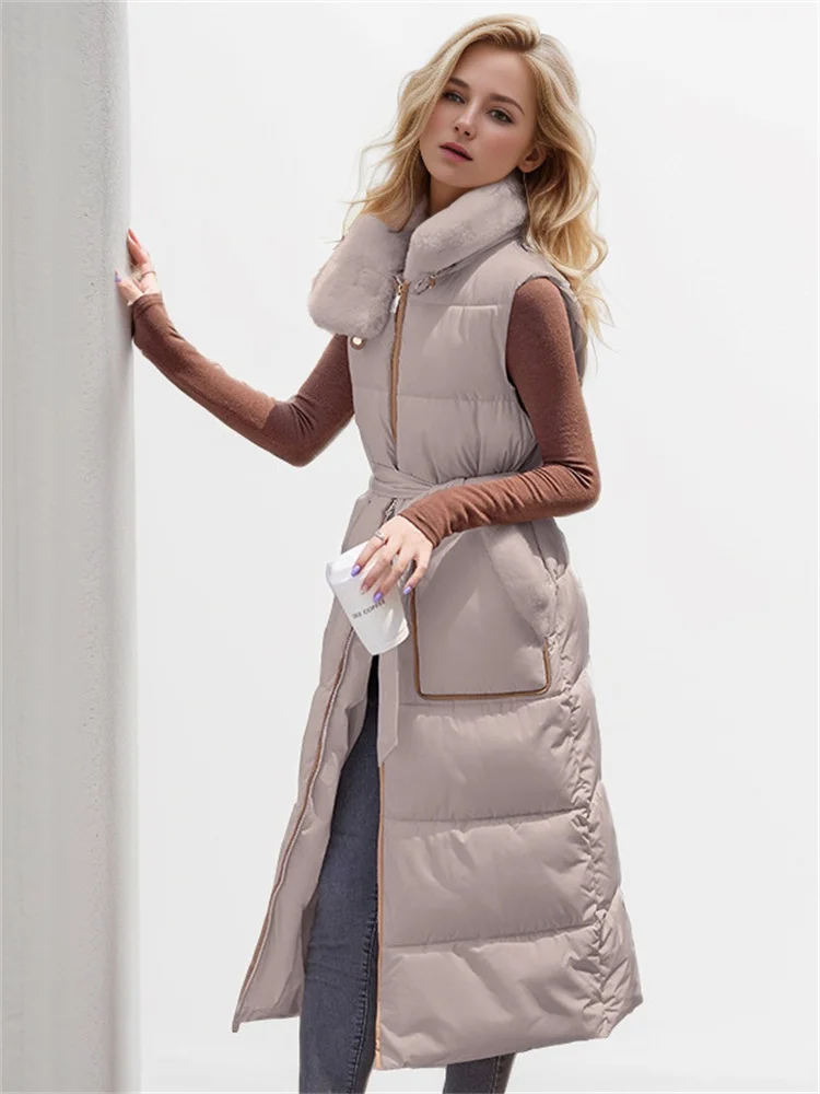 Giacca lunga in piumino di cotone da donna 2024 inverno nuova giacca calda più sottile in vita con colletto alla coreana in peluche alla moda e di