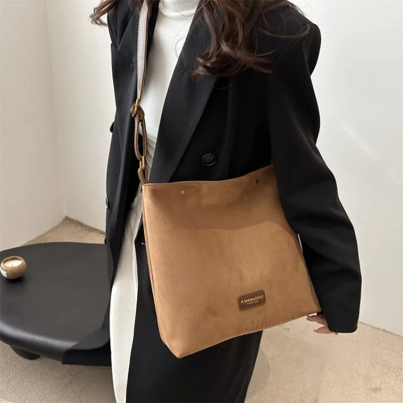 

Stylish Casual Simple Fashionable Tote Bag Commuter Messenger Purse Shopper For Women Leisure Business
