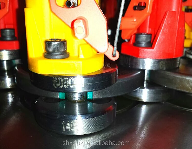 Cintura piatta ad alta velocità con 39 mandrini/Macchina per intrecciare il pizzo fantasia a tre colori