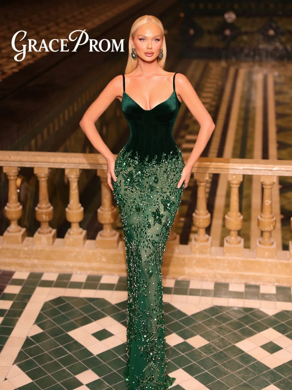 Elegante vestido de noche con tirantes finos 2026 lujoso vestido de alfombra verde esmeralda solemena una línea hasta el suelo vestido de fiesta فسات