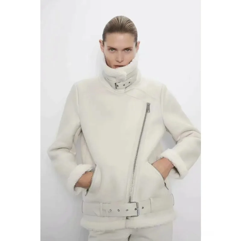 Jaqueta Feminina de Inverno em Couro Grosso e Camurça Quente, Estilo Motociclista, com Forro de Pele Sintética (Faux Shearling) e Efeito Pele de Carneiro, para Uso Externo