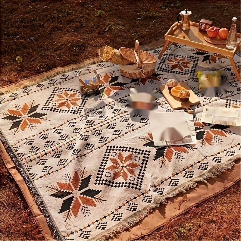 

1pc Retro Picnic Mat, Bohemian Style Sofa Cover, For Outdoor Camping Picnic Beach Use