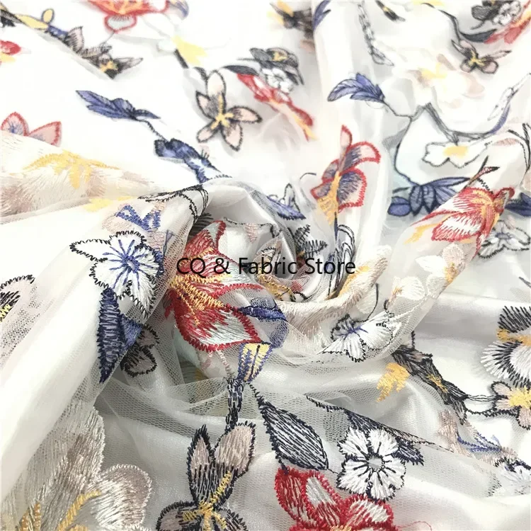 Tessuto di pizzo a rete ricamato multicolore largo 1 metro 130 cm Tessuto di tulle per abiti da donna alla moda fai da te