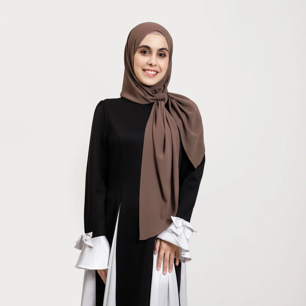

Solid Color Pearl Chiffon Scarf with Built-in Magnetic Buckle Lightweight Headscarf Headband Shawl Head Wrap Long Scarf Mujer