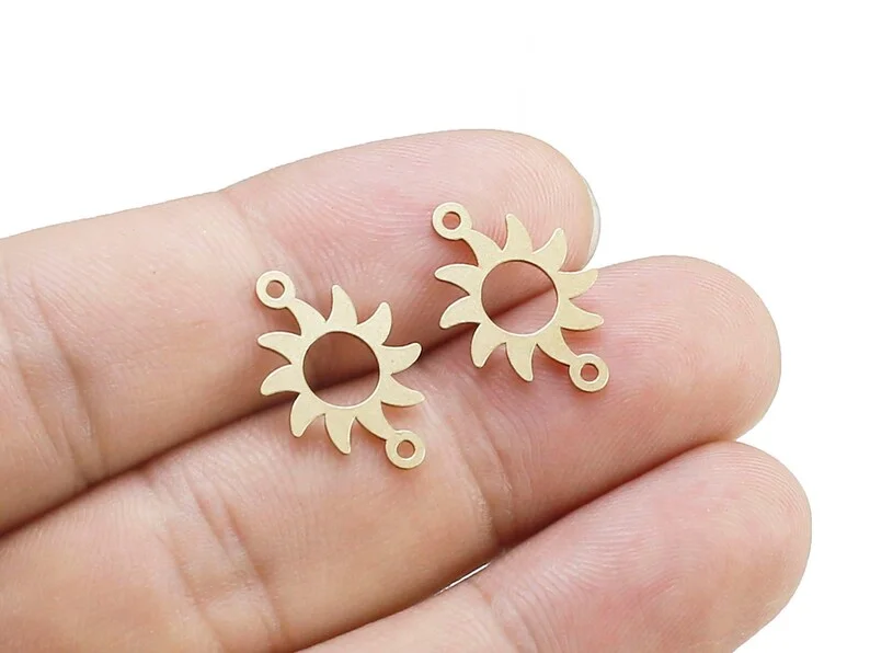 

10pcs Brass Sun Connector, Sunlight Earring Charm, Brass Flower Charm, Earring Findings, 19x12.6x0.65mm, Jewelry Making R2451