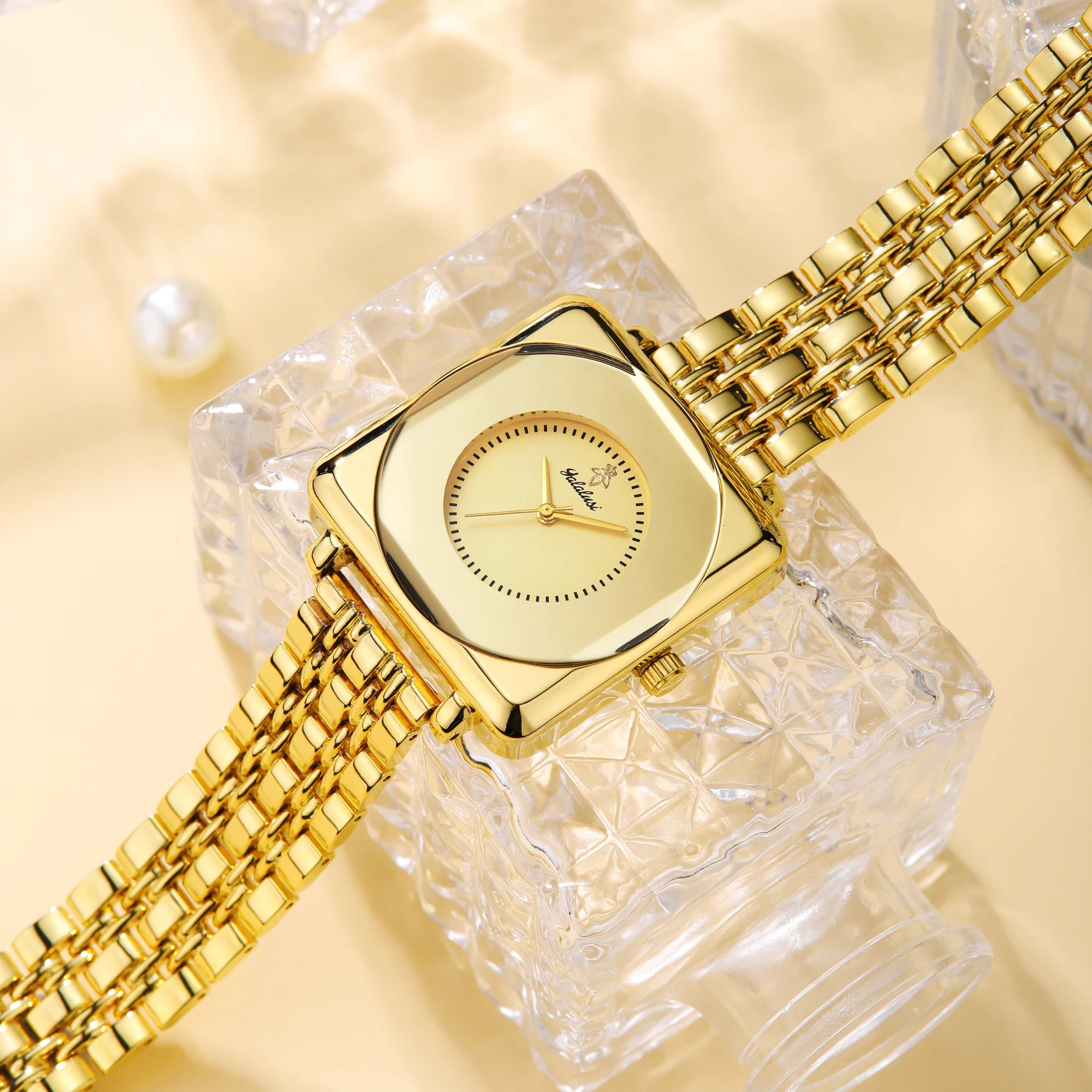 2025 حار العلامة التجارية حزام ساعة المرأة الفاخرة العلامة التجارية ساعة كوارتز بسيطة موضة ساعات مربعة بسيطة جودة مطلية بالذهب