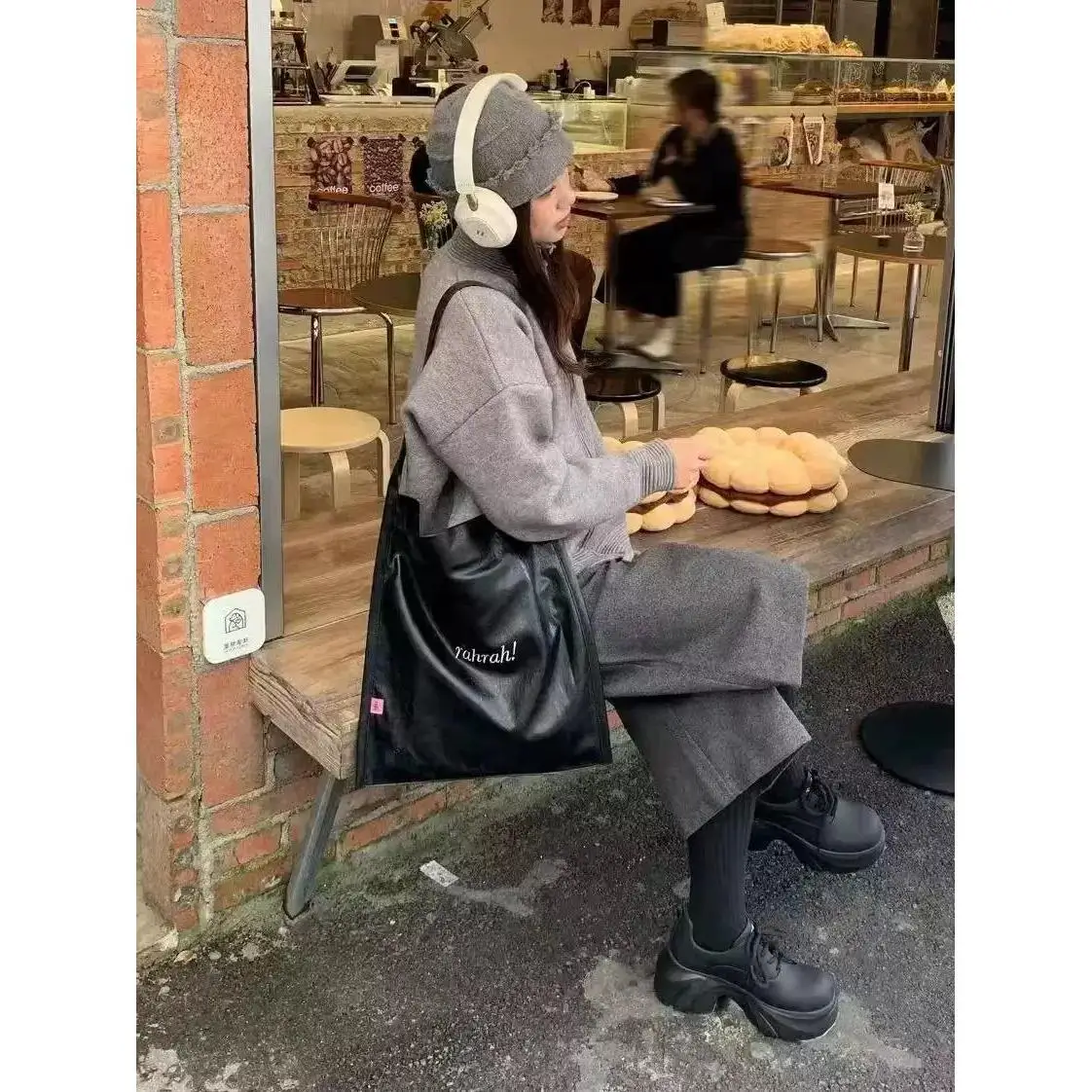 Korean Style Large Capacity Autumn Winter New High Fashion Oil Wax Leather Single Shoulder Tote Bag Lazy Fashion Versatile