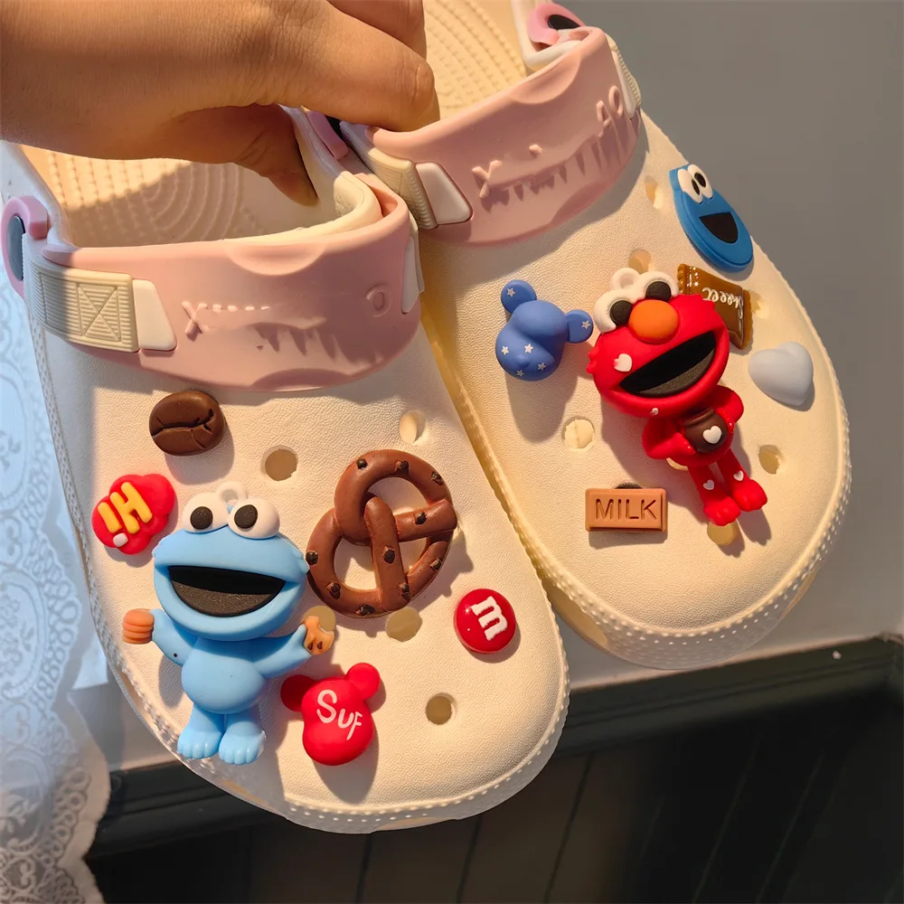 Kid Shoe New Three-dimensional Cartoon Accessories Shoe Flower Set Detachable Slipper Accessories Brand DIY Buckle Access